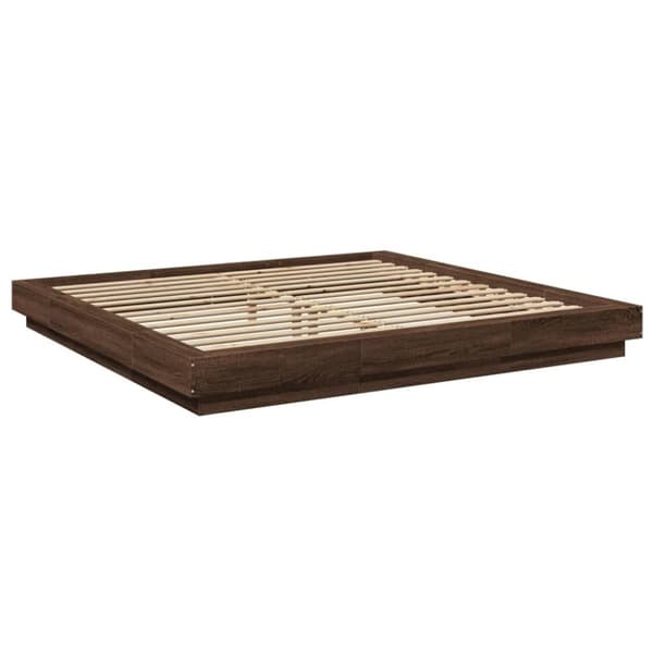 vidaXL sengeramme med LED-lys 200x200 cm konstrueret træ brunt eg