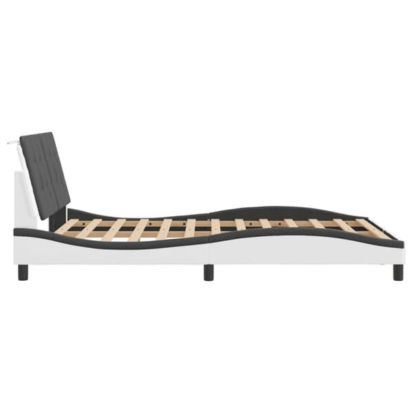 vidaXL sengeramme med sengegavl 140x200 cm kunstlæder hvid og sort