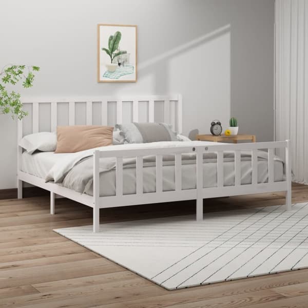 vidaXL Sängynrunko valkoinen täysi mänty 200 x 200 cm -  Sängyt & sängynrungot