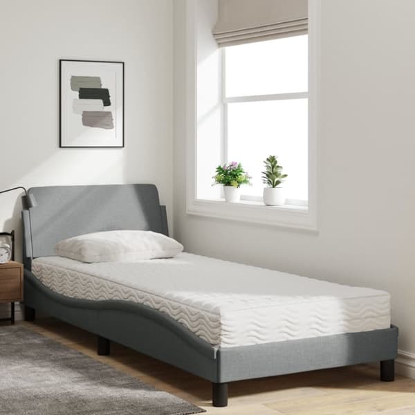 vidaXL Säng med madrass ljusgrå 90x200 cm tyg
