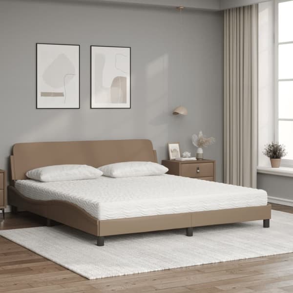 vidaXL seng med madras 180x200 cm kunstlæder cappuccinofarvet