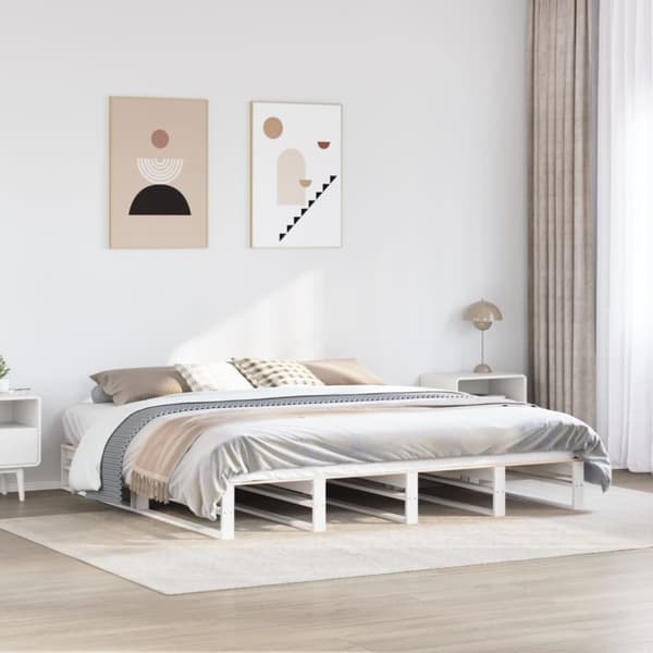 vidaXL Sängynrunko ilman patjaa valkoinen 200x200 cm täysi mänty