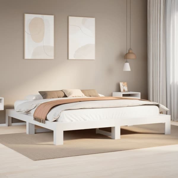 vidaXL Sängynrunko ilman patjaa valkoinen 200x200 cm täysi mänty