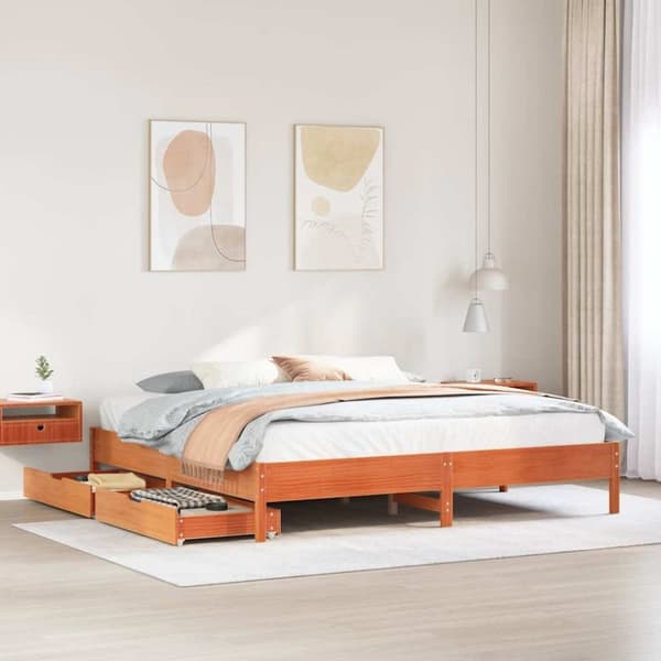vidaXL sengeramme uden madras 200x200 cm massivt fyrretræ gyldenbrun