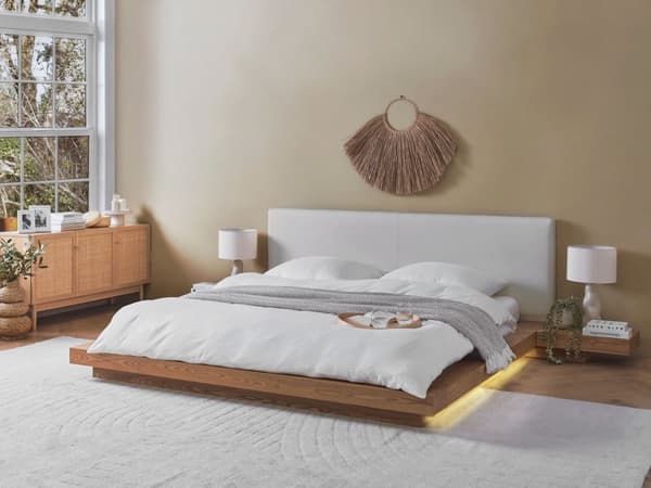 Seng Lyst Træ 180 x 200 cm Moderne Dobbeltseng med Sengegavl To Mands Lav Sengeramme LED Futon Minimalistisk Design Træseng Japansk