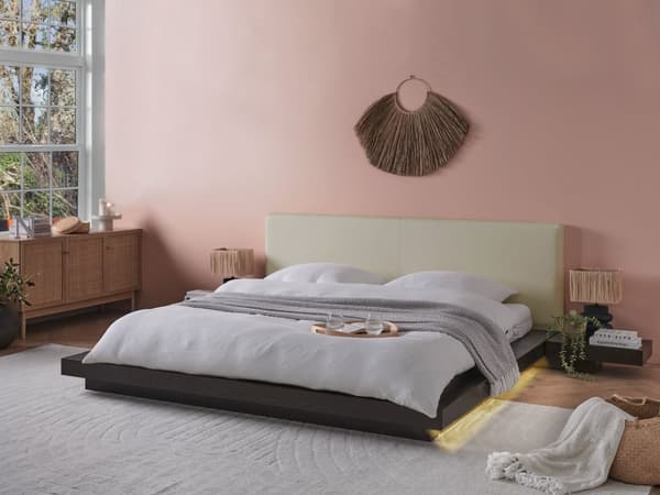 Seng Mørkt Træ 180 x 200 cm Moderne Dobbeltseng med Sengegavl To Mands Lav Sengeramme LED Futon Minimalistisk Design Træseng Japansk