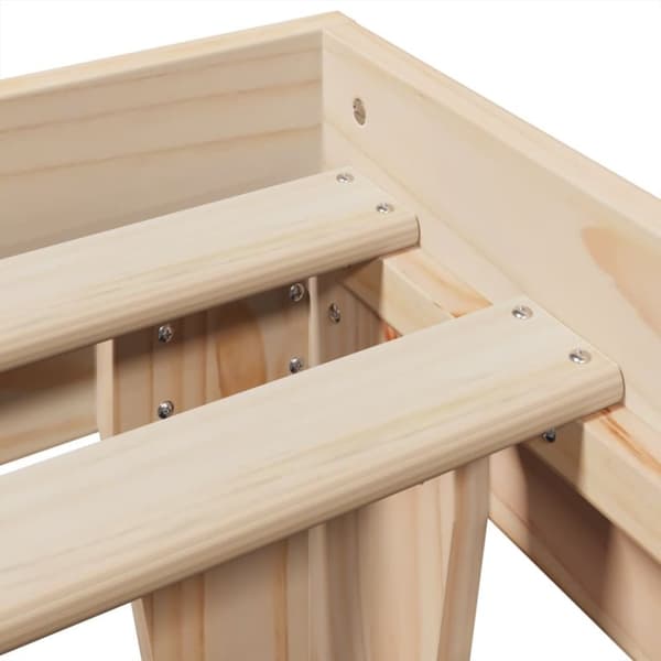 vidaXL Sengeramme med madrass 200x200 cm heltre furu