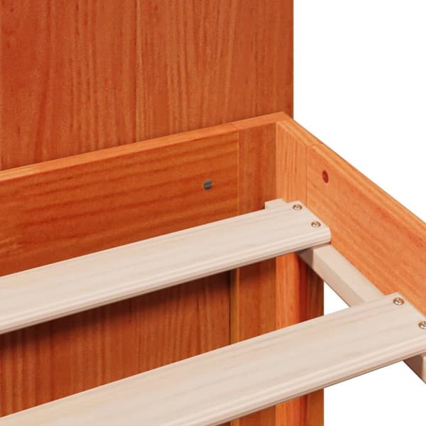 vidaXL Seng med bokhylle uten madrass voksbrun 135x190 cm heltre furu
