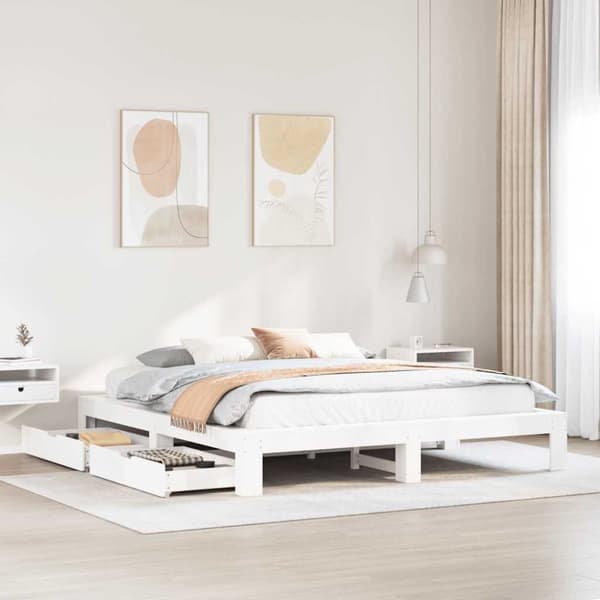 Sängram utan madrass vit 200x200 cm massiv furu