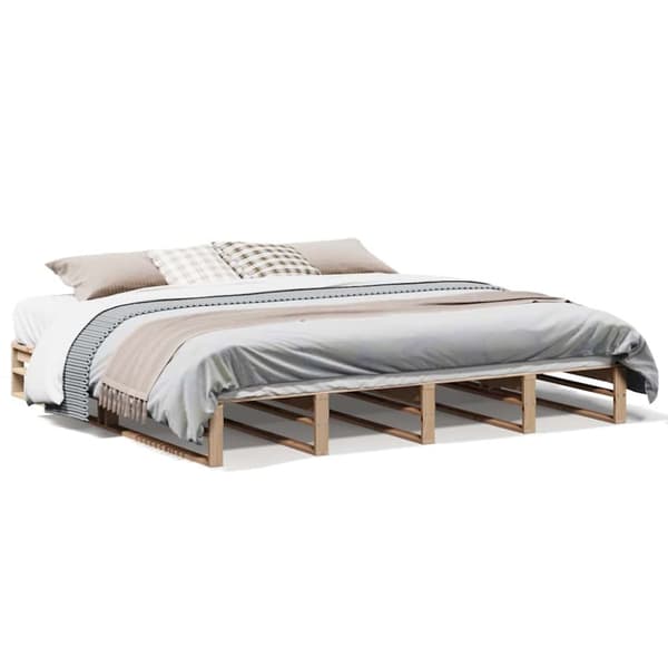 Sängram utan madrass 200x200 cm massiv furu