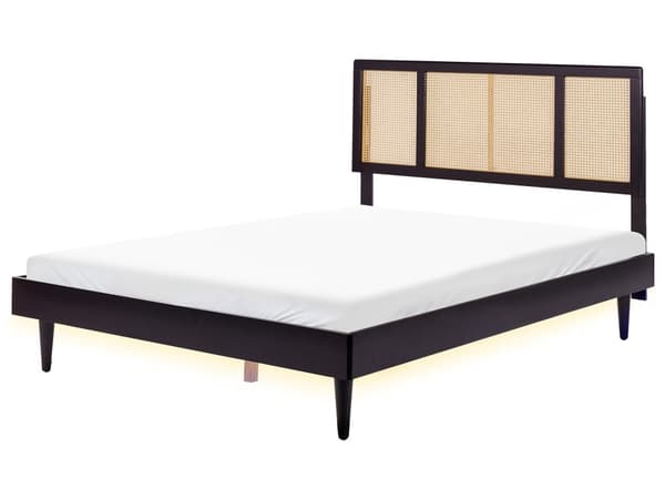 Seng med LED-lys Svart Lyst tre Gummitre 160 x 200 cm Sengegavl med flettverk Lamellbunn Minimalistisk og rustikk stil Dobbeltseng Sengeramme