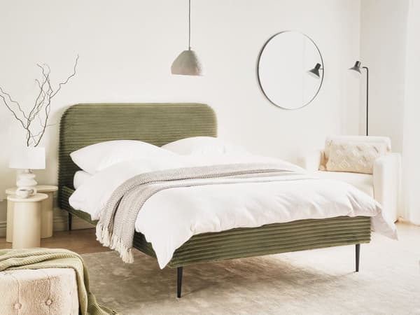 Sengeramme Grønn Kordfløyel 140 x 200 cm Polstret Sengeramme med Brede Rygger