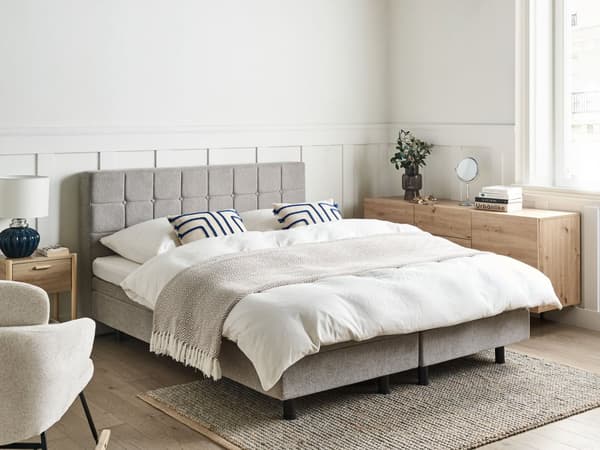 Elektrisk Seng Lys Grå Polstret 160 x 200 cm Justerbar med fjernkontroll Sengegavl Moderne Minimalistisk Soverom