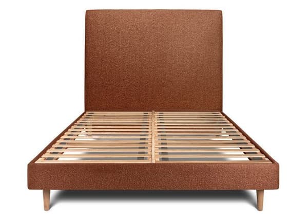 Säng 150x190cm - Terrakotta - Tapetserad sänggavel i bouclette - Massivt trä - Modern Skandinavisk stil