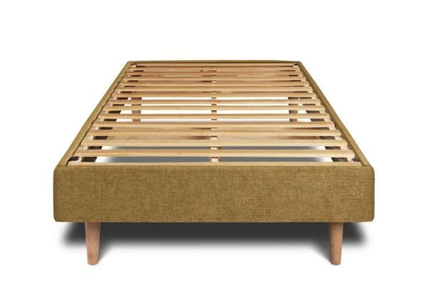 Säng - Märke - 90x190cm - Klädd sänggavel i tyg - Sängbotten kit - Gul - Massivt trä