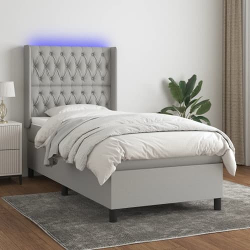 Ramsäng med madrass & LED ljusgrå 100x200 cm tyg