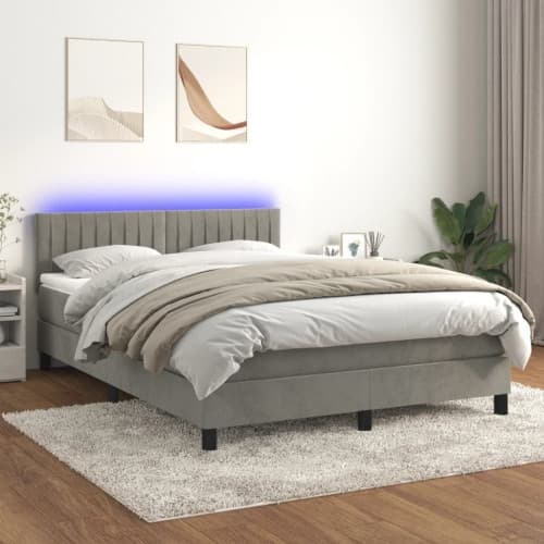 Ramsäng med madrass & LED ljusgrå 140x190 cm sammet