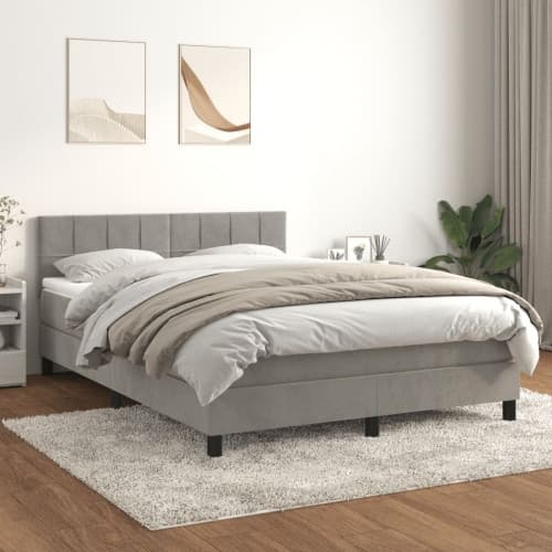 Ramsäng med madrass ljusgrå 140x200 cm sammet