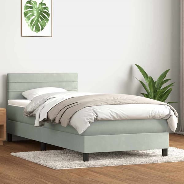 Ramsäng med madrass ljusgrå 80x220 cm sammet
