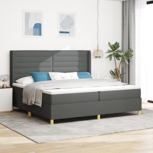 Sängram med Madrass och LED Mörkgrå 200x200 cm Tyg
