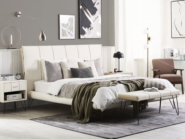 Soveromssett Hvit 160 x 200 cm Seng 2 Nattbord Sengebenk Moderne sengegavl