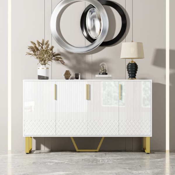 Högblank skänk, 4 dörrar, metallhandtag och ben, vitt geometriskt mönster, 140L*40B*80H