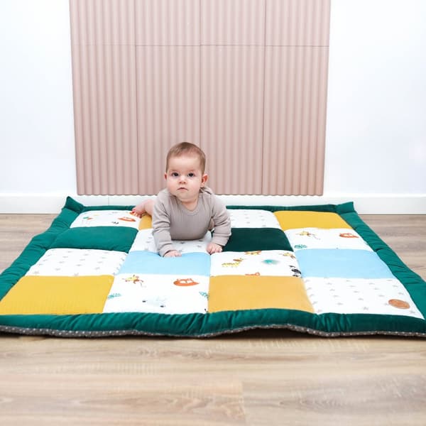 Babykrypfilt 70x70 cm sammet - lekmatta PATCHWORK lekmatta vadderad golvmatta tjock krypfilt bomull med sammet aktivitetsmatta Safari
