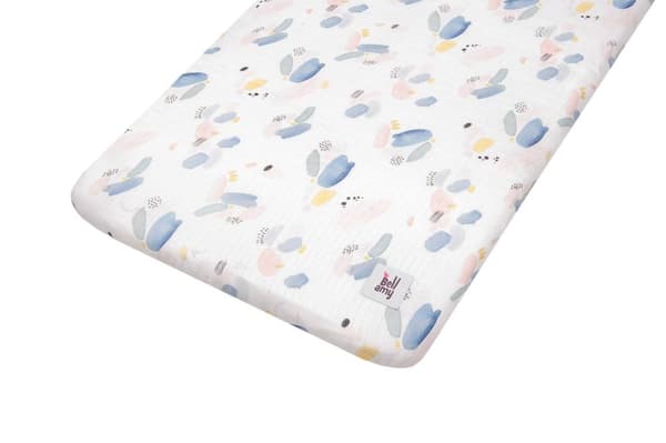 Mönstrat muslin underlakan storlek 40x90 (XS)