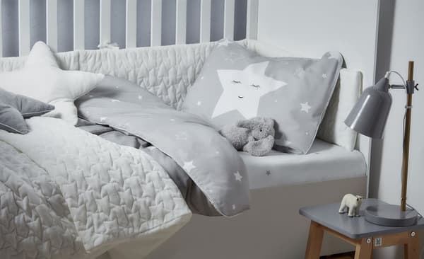 Barnsängkläder set med stjärnor – 100x135 – OEKO-TEX bomull – unisex, Shining Star  M