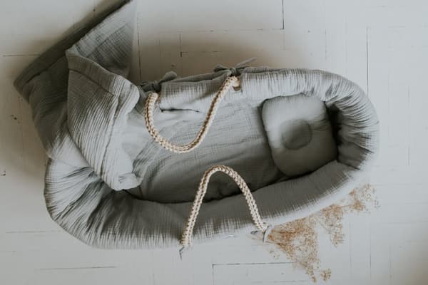 Bäddset för Korg – Bomullsmuslin, Hypoallergen Fyllning, Huvudfördjupning, Oeko-TEX Standard 100 Poppy