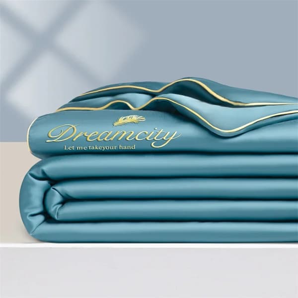 Quilt, Andningsbart Tyg, Elegant Broderi,200x230cm, Blå
