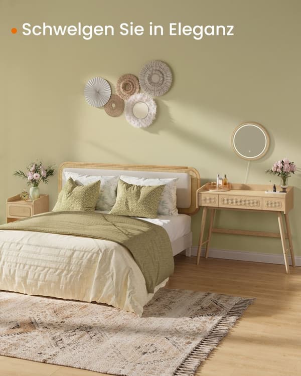 Toalettbord med spegel och lastning i boho -stil