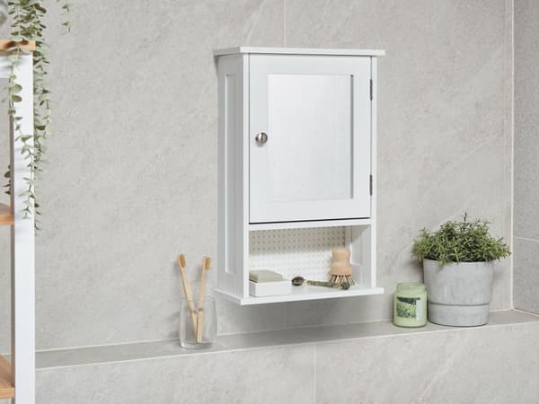 Veggmontert Speilskap Hvit MDF 34 x 53 cm Baderomsoppbevaring Moderne Stil