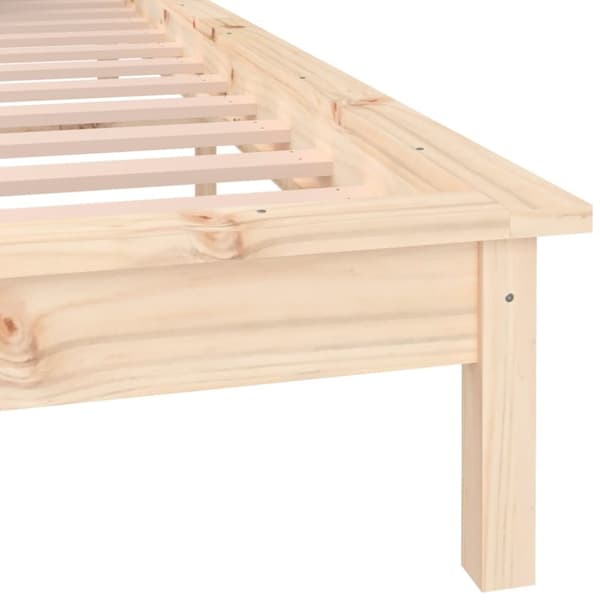 Sängynrunko LED-valoilla 135x190 cm Double täysi puu