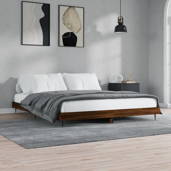 Sängynrunko ruskea tammi 200x200 cm tekninen puu