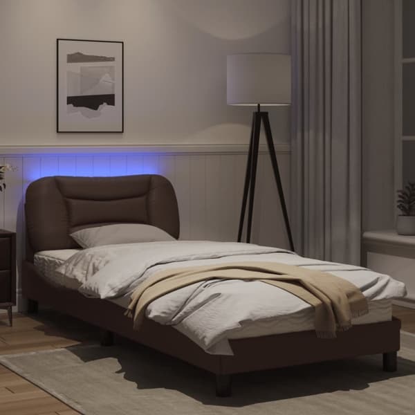 sengeramme med LED-lys 80x200 cm kunstlæder brun