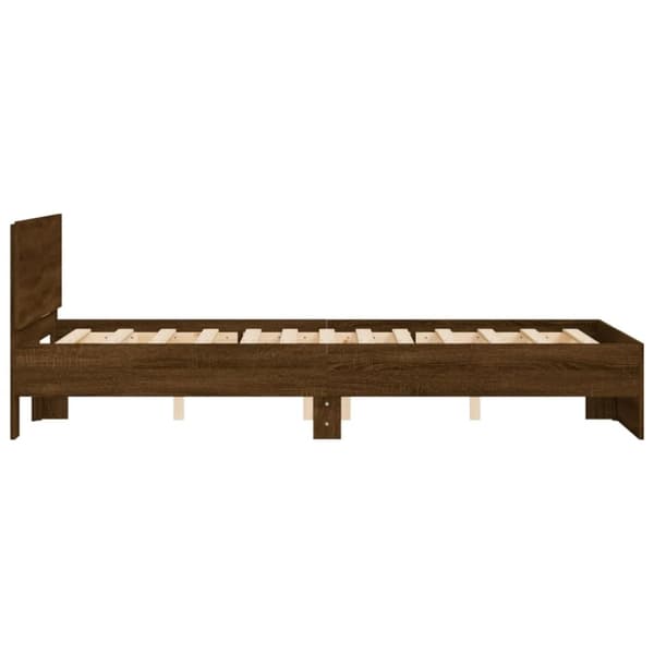 sengeramme med sengegavl 135x190 cm brun egetræsfarve