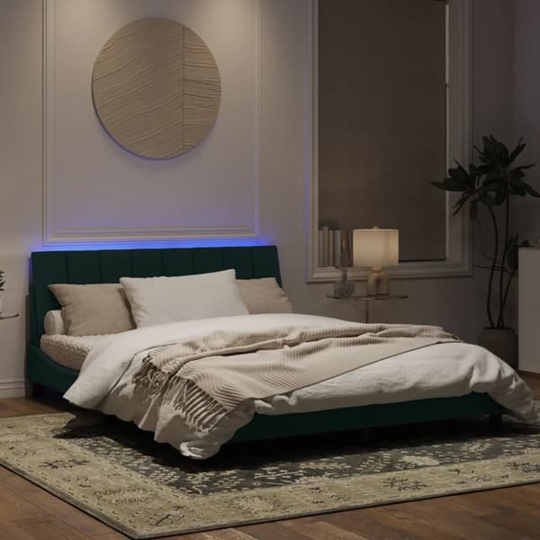 sengeramme med LED-lys 160x200 cm velour mørkegrøn