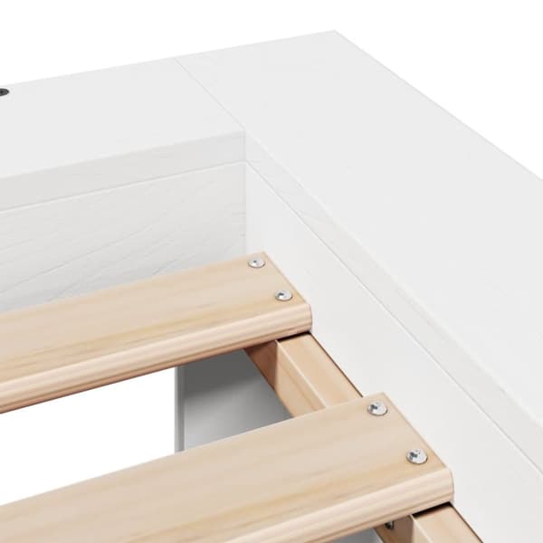 Sängram utan madrass vit 160x200 cm massiv furu