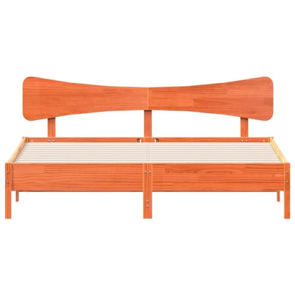 Sängynrunko ilman patjaa vahanruskea 200x200 cm täysi mänty