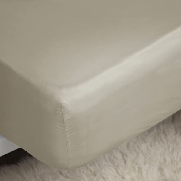 Belledorm Easycare Percale spännlakan