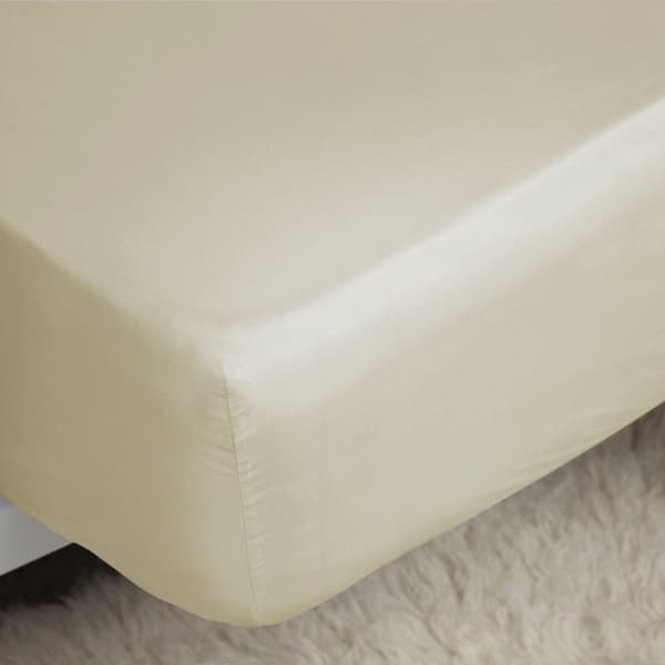 Belledorm Easycare Percale Fitted Sheet