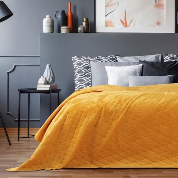 Överkast - MYNE - Laila - Vändbar - Mikrofiber - 170 x 270 cm - Färg honung