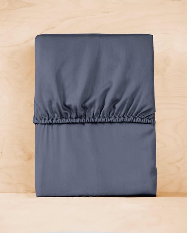 Dra-på-lakan i satin 160x200 mikrofiber blått