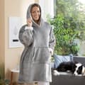 Miniatyrbillede 1 af 11: Oversized tæppe med fleecefor og ærmer Swug InnovaGoods