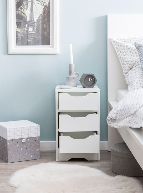 Rootz nattkonsol 31x49x31 cm vit matt med 3 lådor - Vitt sängbord med förvaringsutrymme - Sängbord Simple Modern - Nattduksbord Klein - Sängbord sovru