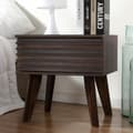 Miniatyrbild 9 av 10: Sängbord 1 Låda Räfflade Träfronter H50 cm - FRIBORG