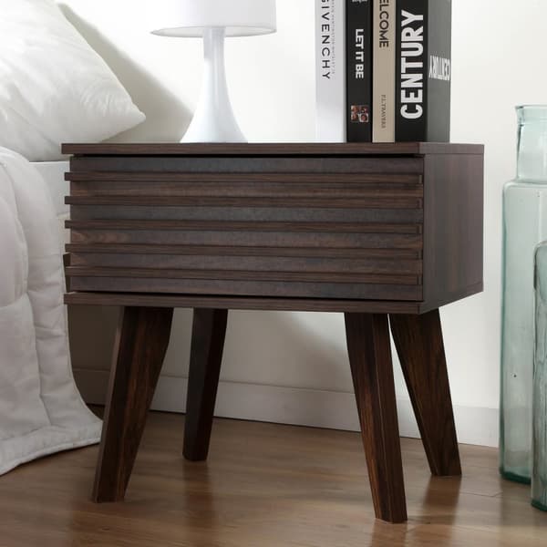 Sängbord 1 Låda Räfflade Träfronter H50 cm - FRIBORG