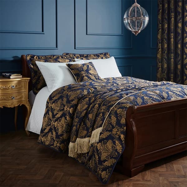 Paoletti Shiraz Traditional Jacquard Bedspread