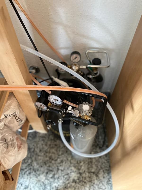 Komplett sats, Guinness Öltapp, PYGMY 25, utmatare en linje torr kylanordning gjord av rostfritt stål, 35 liter/h, Green Line